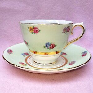 Antique Bone China Tea Cup, Colclough, made in 1939 England
